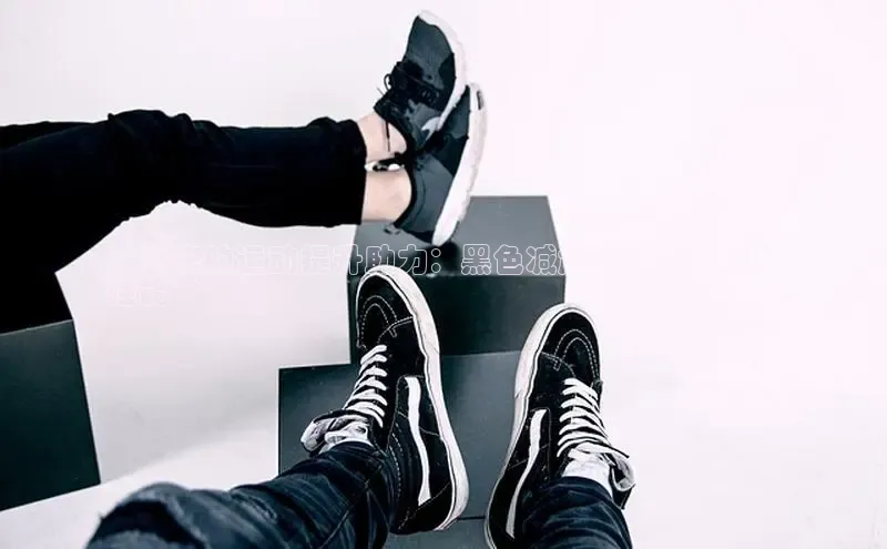 意昂3平台注册网页版轻美电器**为您的运动提升助力：黑色减震运动鞋的非凡
性能**