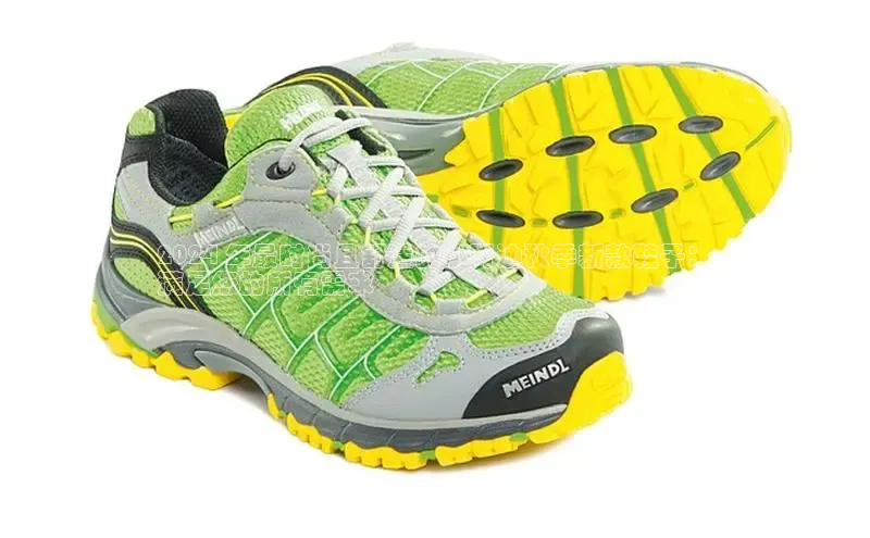 意昂3手游平台官网百度社团赞助平台2024 年最时尚且舒适的小阿迪秋季新款鞋子：
满足您的所有需求