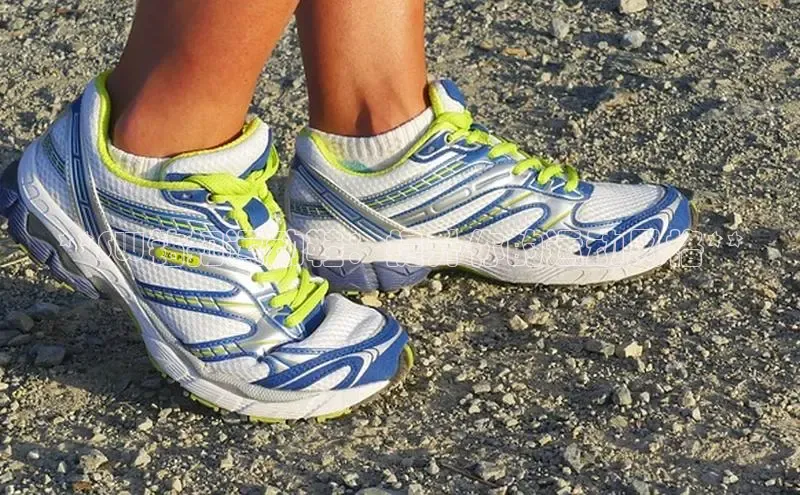 意昂3官网登陆入口百度手机卫士**SW钻扣运动鞋：提升你的运动风格**