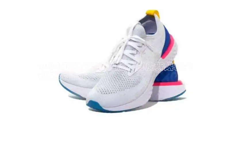 意昂3手机版登陆入口在哪里金山办公2024年喜庆婚礼鞋履，真皮新娘鞋尖
锐挑选指南