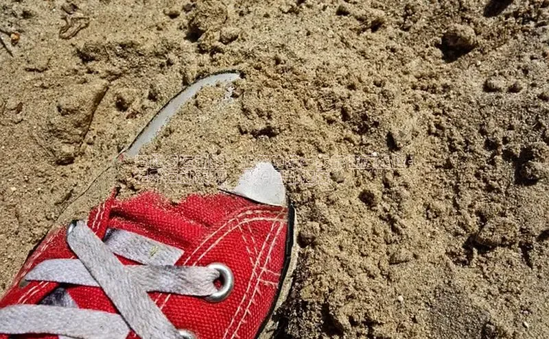 意昂3登陆入口百度翻译爱健步运动鞋：让您的每一步都健康强健 - 
提升运动表现，呵护足部健康