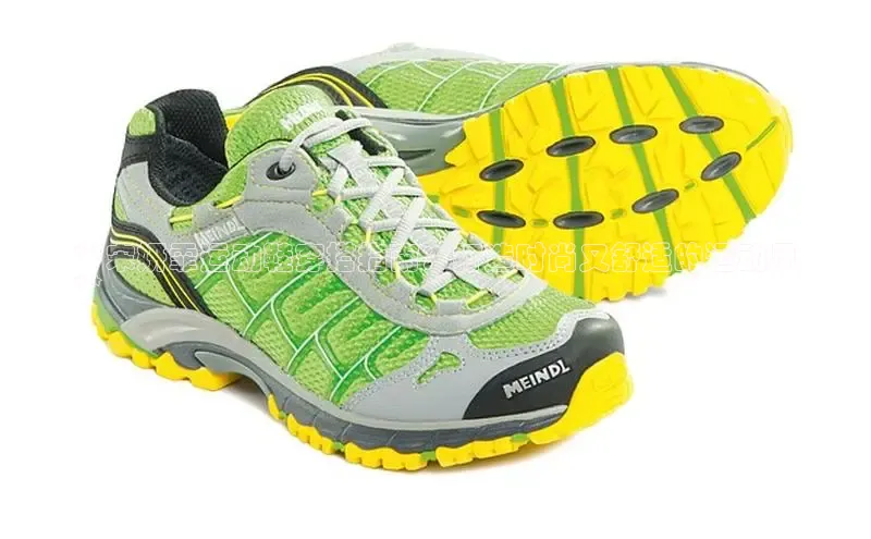 意昂3手机版官网汉得信息**宋妍霏运动鞋穿搭指南：打造时尚又舒适的运动风
**