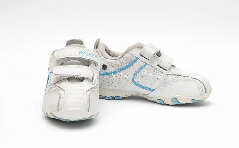 意昂3平台注册网页版彩讯股份：2025新款女童运动鞋，引爆市场趋势的全新潮流单品