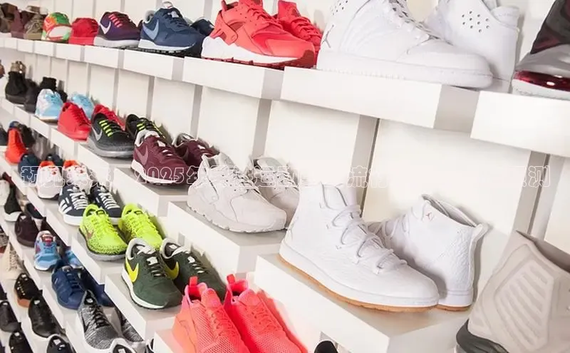 预见未来：2025年男性运动鞋的流行趋势分析与预测